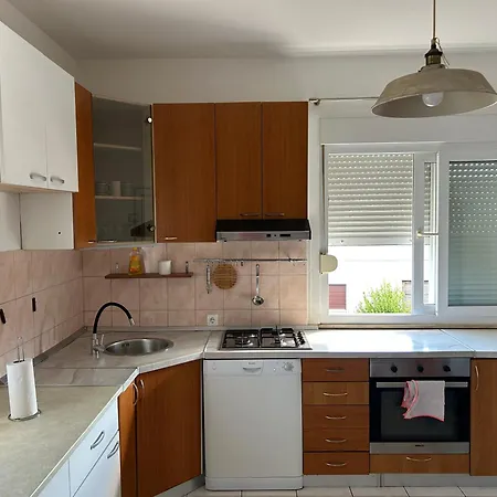 Bobi Apartment Split